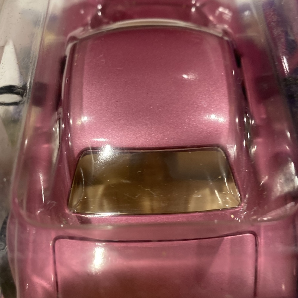 Vintage Breast Cancer Awareness Special Edition Chevron Car NWOT - Picture 15 of 16